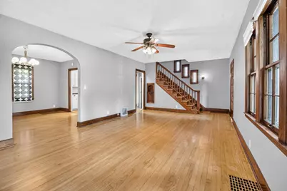 2433 E Main Street, Kalamazoo, MI 49048 - Photo 5