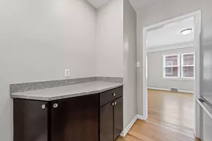555 N Martha St, Dearborn, MI 48128 - Photo 11