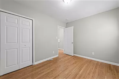 555 N Martha Street, Dearborn, MI 48128 - Photo 17