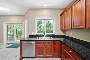 2500 Reynolds Rd, Jackson, MI 49201 - Photo 27