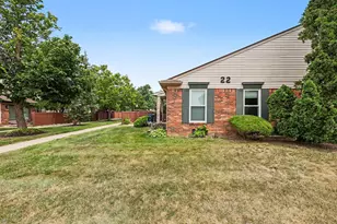 41325 Southwind Dr, Canton, MI 48188 - Photo 3