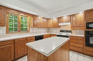 27911 Gideon St, Dowagiac, MI 49047 - Photo 5