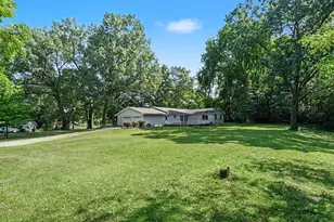 27911 Gideon St, Dowagiac, MI 49047 - Photo 35