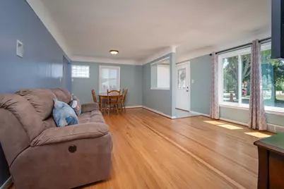 22225 Love Street, Saint Clair Shores, MI 48082 - Photo 7