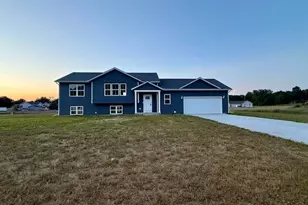 3233 Signal Point Dr, Allegan, MI 49010 - Photo 23