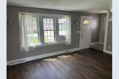 1443 Regent Street, Niles, MI 49120 - Photo 5