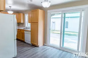 280 Elm St, Fruitport, MI 49415 - Photo 17