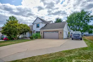 6719 Crown Point Dr, Hudsonville, MI 49426 - Photo 1