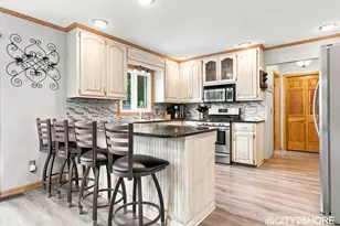 6719 Crown Point Dr, Hudsonville, MI 49426 - Photo 15