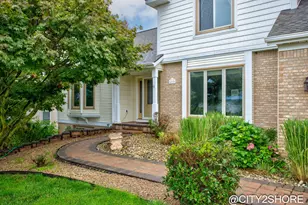 6719 Crown Point Dr, Hudsonville, MI 49426 - Photo 5