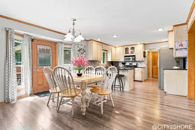 6719 Crown Point Drive, Hudsonville, MI 49426 - Photo 13