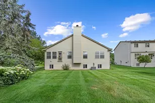 4562 Sycamore Dr, Ypsilanti, MI 48197 - Photo 45