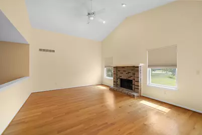 4562 Sycamore Drive, Ypsilanti, MI 48197 - Photo 11