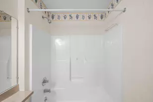 4562 Sycamore Dr, Ypsilanti, MI 48197 - Photo 29