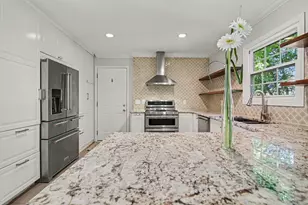 3572 Whispering Oaks Dr, Ann Arbor, MI 48108 - Photo 11