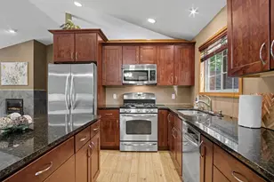 10725 Freeport Ave, Freeport, MI 49325 - Photo 11