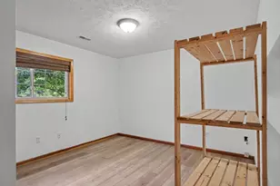 10725 Freeport Ave, Freeport, MI 49325 - Photo 25