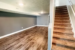 652 Oriole Ct, Middleville, MI 49333 - Photo 21