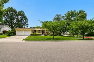 1531 Avondale Ave, Ann Arbor, MI 48103 - Photo 3