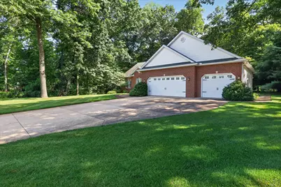 25464 Joelle Court, Edwardsburg, MI 49112 - Photo 5