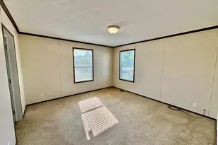 1050 Cambry Cir, Grass Lake, MI 49240 - Photo 11