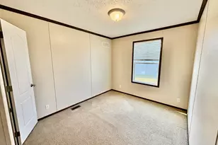 1050 Cambry Cir, Grass Lake, MI 49240 - Photo 17
