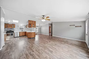 817 Savannah River Dr, Adrian, MI 49221 - Photo 7
