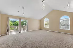 28469 Carlton Way Dr, Novi, MI 48377 - Photo 3