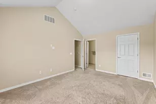 28469 Carlton Way Dr, Novi, MI 48377 - Photo 7