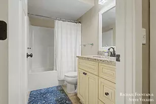 10048 S Crossroads Cir SE, Caledonia, MI 49316 - Photo 23