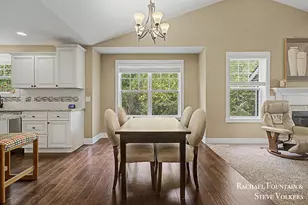 10048 S Crossroads Cir SE, Caledonia, MI 49316 - Photo 11