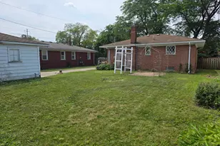 695 9th St, Wyandotte, MI 48192 - Photo 5