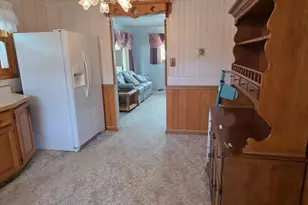 695 9th St, Wyandotte, MI 48192 - Photo 7