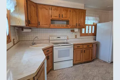 695 9th Street, Wyandotte, MI 48192 - Photo 9