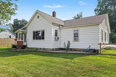 219 N 4th Street, Burr Oak, MI 49030 - Photo 3