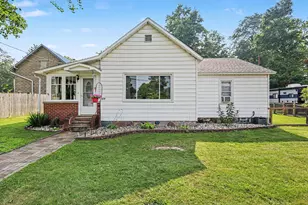 219 N 4th St, Burr Oak, MI 49030 - Photo 1