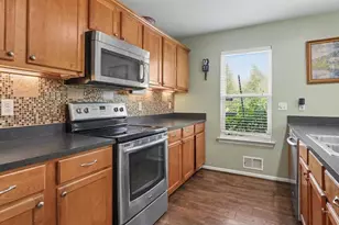 809 Brower Rd, Fowlerville, MI 48836 - Photo 9