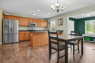 809 Brower Rd, Fowlerville, MI 48836 - Photo 11