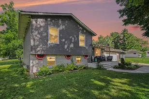 5105 Sharon Dr, Jackson, MI 49203 - Photo 1