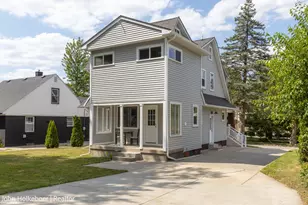 1948 Boston St SE, Grand Rapids, MI 49506 - Photo 31