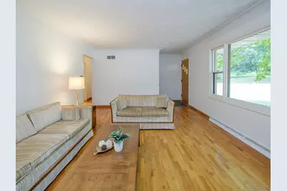 9169 N Riverview Drive, Kalamazoo, MI 49004 - Photo 5
