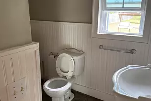 1542 Joslyn Rd, Muskegon, MI 49445 - Photo 9