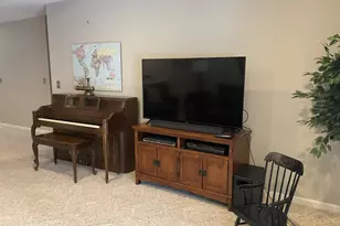 2554 Forest Hill Ave SE, Grand Rapids, MI 49546 - Photo 21