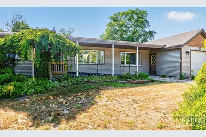 4147 S Brooks Road, Muskegon, MI 49444 - Photo 3
