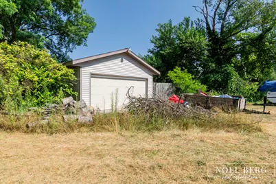4147 S Brooks Road, Muskegon, MI 49444 - Photo 5