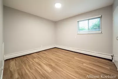 1720 Porter Street SW, Wyoming, MI 49519 - Photo 31