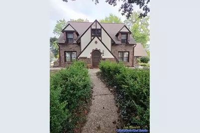 175 S Ridgeway Drive, Battle Creek, MI 49015 - Photo 1