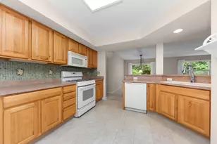 516 Boulderstone Ln, Chelsea, MI 48118 - Photo 23
