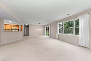 516 Boulderstone Ln, Chelsea, MI 48118 - Photo 17