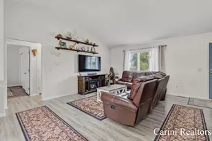 11154 Summer Dr, Zeeland, MI 49464 - Photo 9